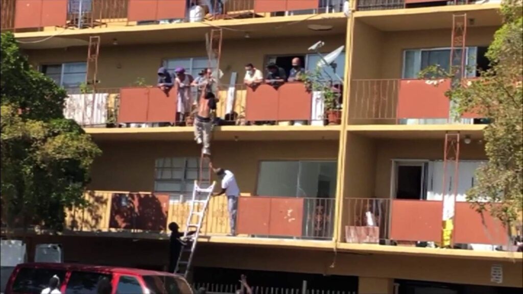 Fire at apartment in North Miami