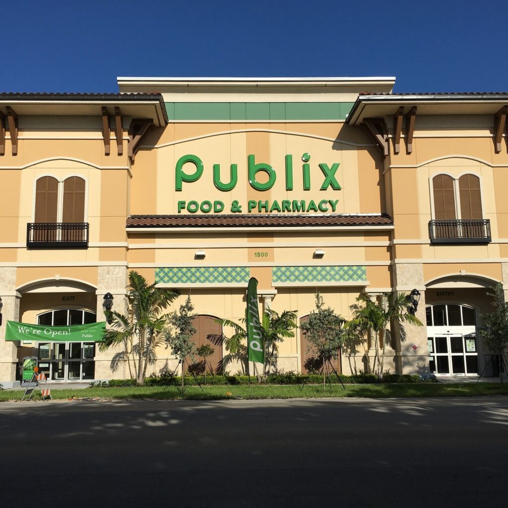 Publix store