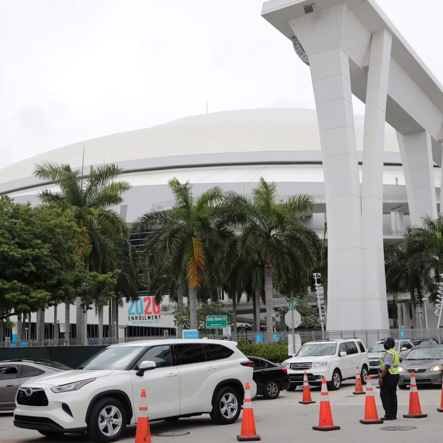 Marlins Park is host site for vaccinations