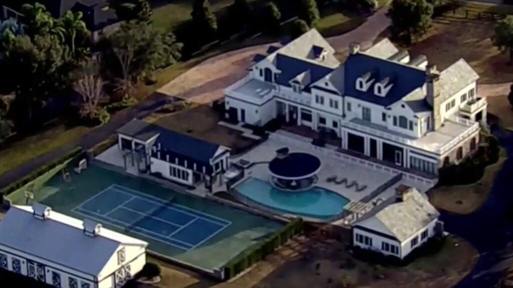Florida man uses $7.2M from PPP to buy mansion