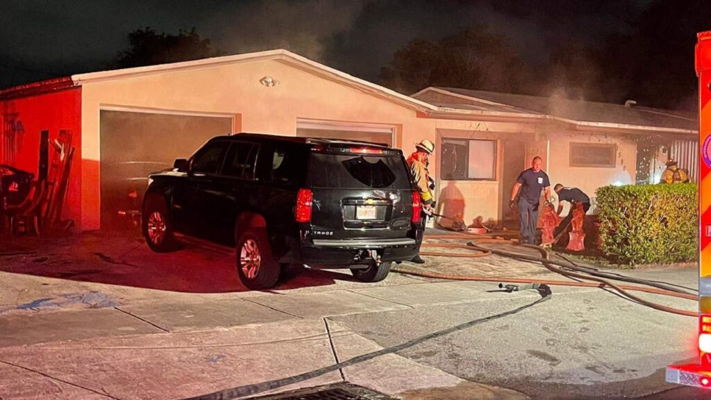 Teen hospitalized, cat dies after fire erupts inside Fort Lauderdale home