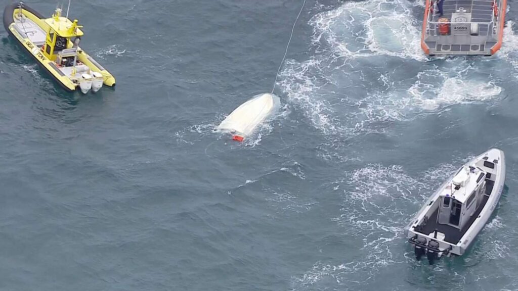 4 pulled from water after boat capsizes off Fort Lauderdale Beach