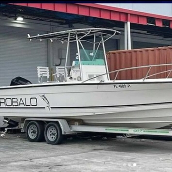 23-foot boat stolen overnight from family-owned business in Doral