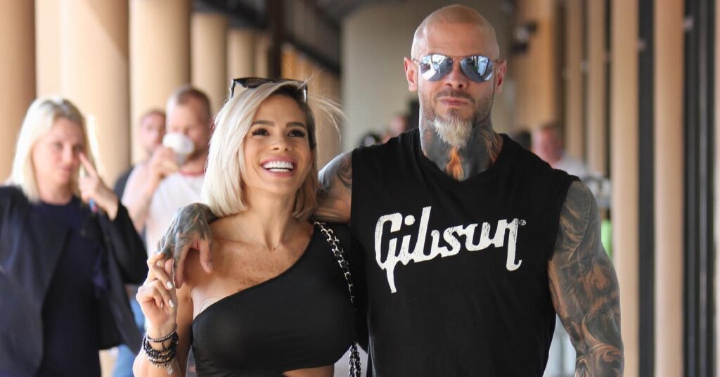 Michelle Lewin Requests Support