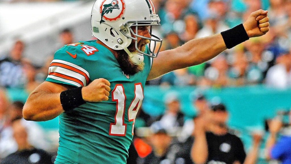 Ryan Fitzpatrick maintains praise for Tua Tagovailoa in Miami: 'He's going to do great things'
