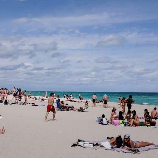 Miami Beach mayor wants another CURFEW for Memorial Day after unruly Spring Break crowds led to mayhem