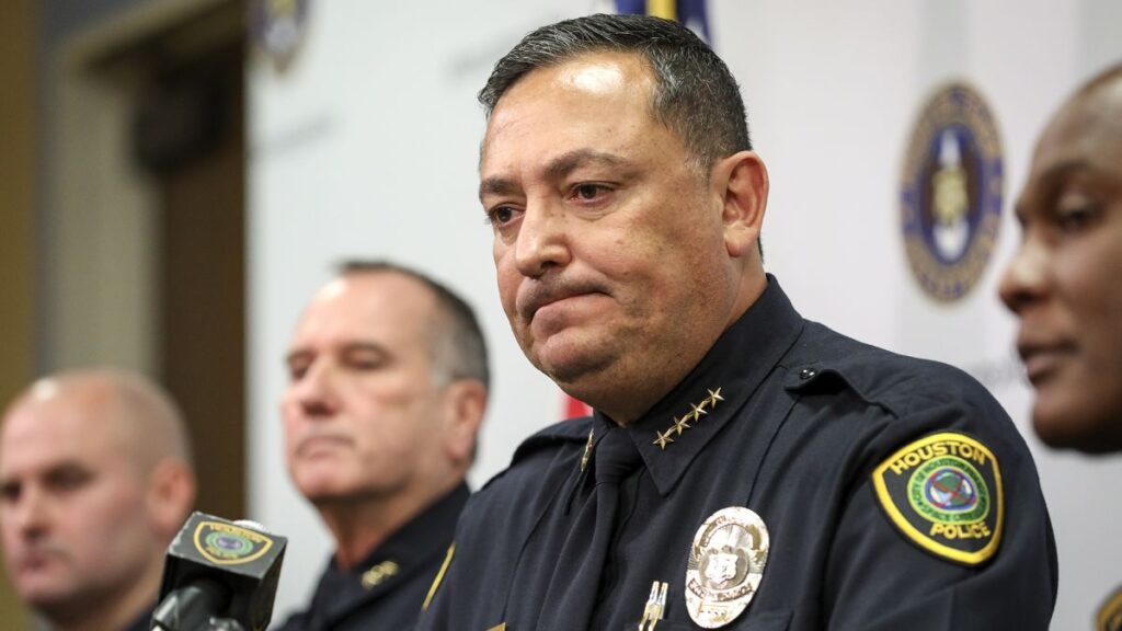 Art Acevedo sworn in as City of Miami Police Chief
