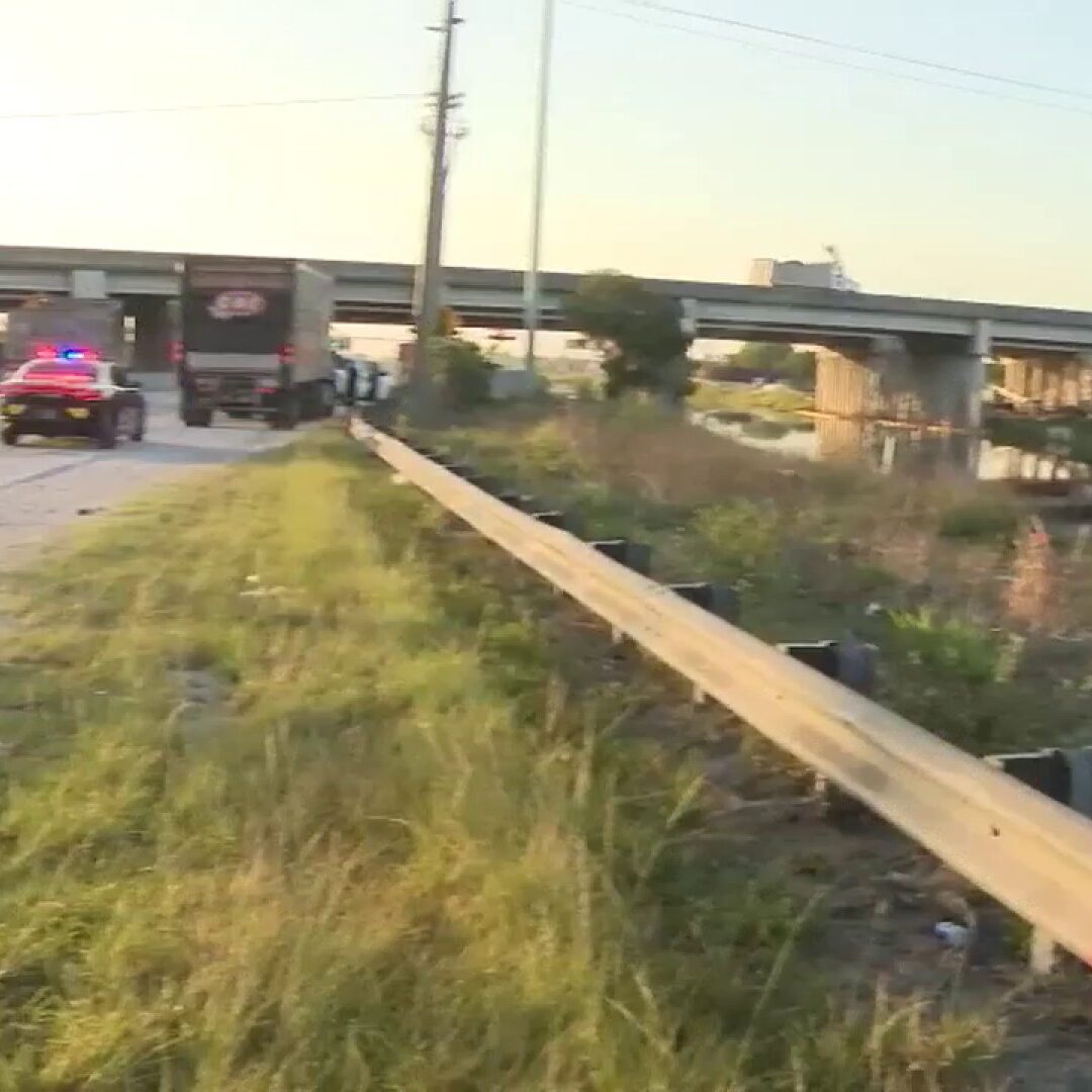 2 people pulled from water after car plunges into northwest Miami-Dade canal