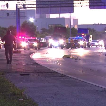 Driver strikes and kills pedestrian walking on I-95 early Sunday morning