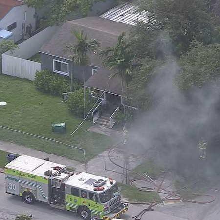 Car crash sets house on fire in Miami-Dade, injures 2 – Bugle Miami